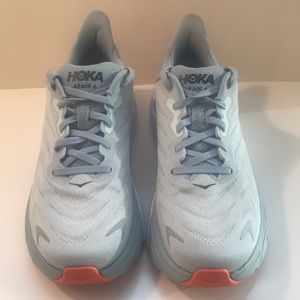 HOKA One One Women Arahi 6 Blue Fog (1123195 PABF) Size 8.5. New